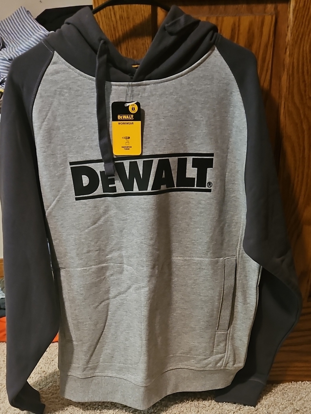 DEWALT Men's Gray & Black Pullover Hooded Sweatshirt